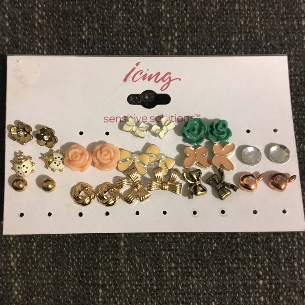 Novelty Earrings Studs Bows Flowers